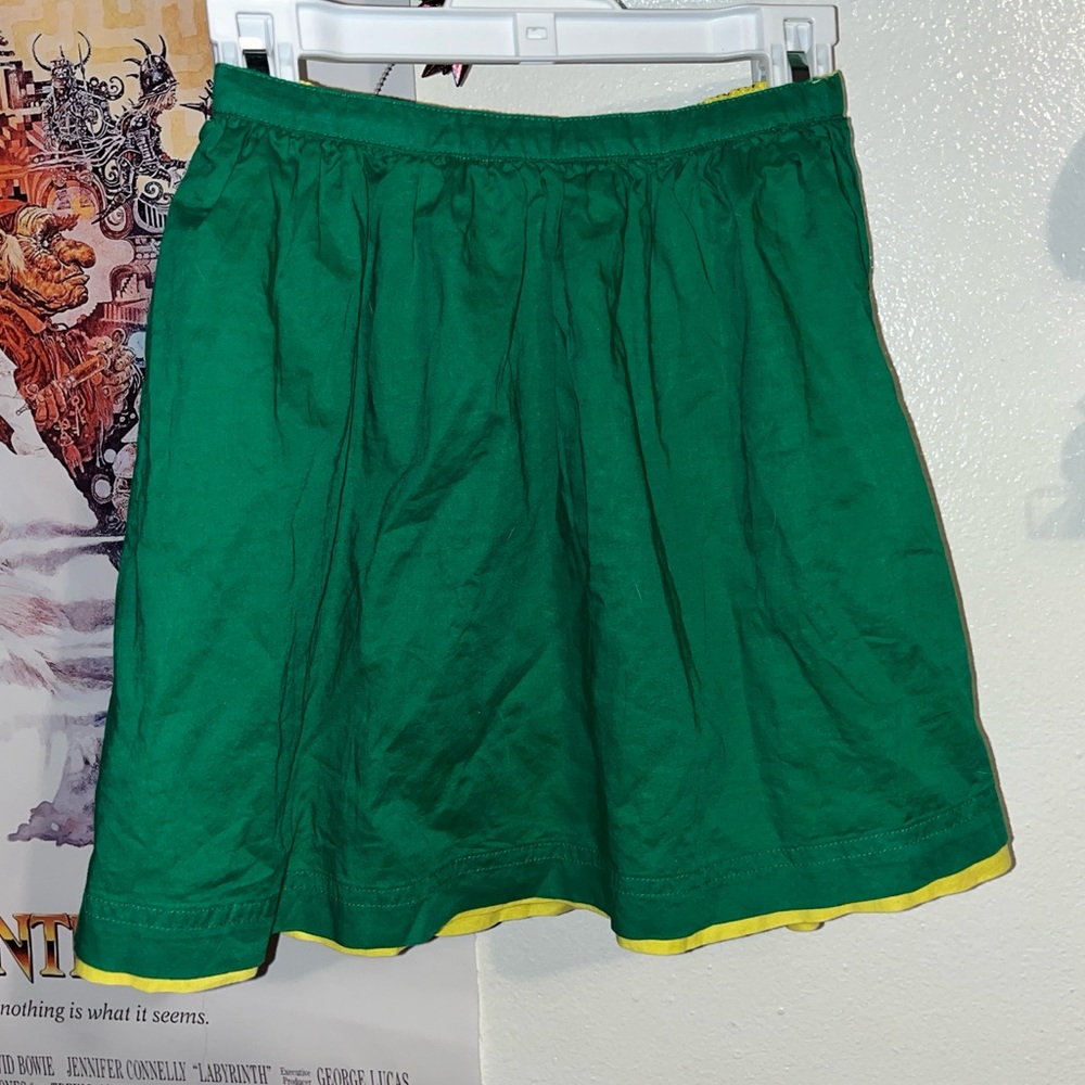 Primary Green Yellow reversible skirt 6-7